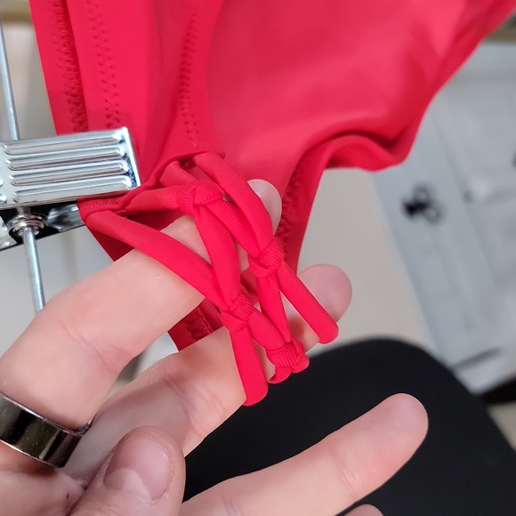 🆕️ Volcom Simply Solid Full Hipster Bikini Bottom - Picture 3 of 9